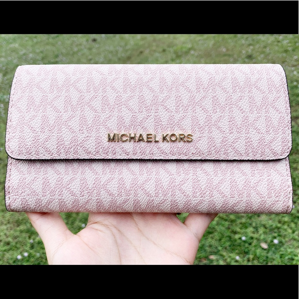 GabyBags👜💕-NWT Michael Kors Trifold Wallet - Picture 4 of 4